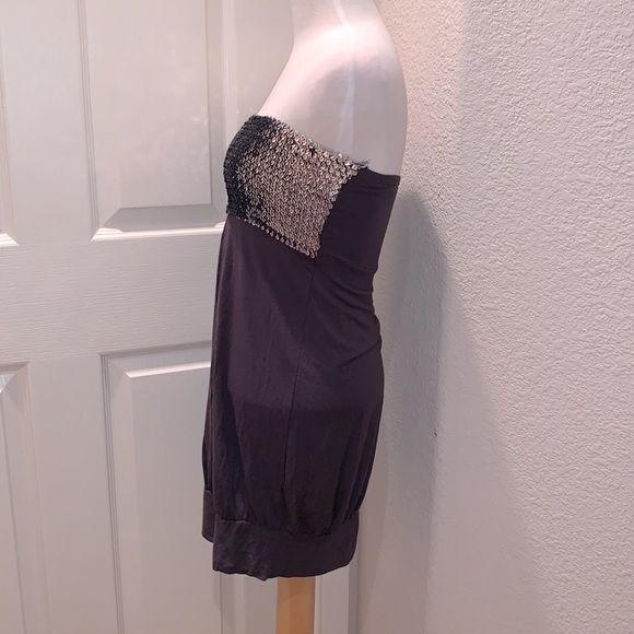 Forever 21: XS. Dark gray, sequin, strapless top - Picture 2 of 3